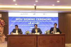 Tỷ phú Trần Đình Long tiếp tục đẩy mạnh điện mặt trời áp mái, hợp tác “ông...