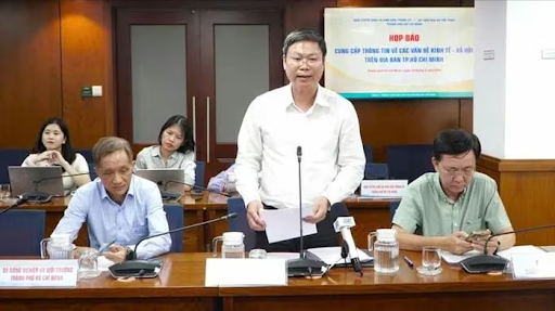 TP.HCM đang tăng tốc phát triển điện mặt trời mái nhà theo mô hình tự sản xuất – tự tiêu thụ, với hàng loạt giải pháp đồng bộ từ cải cách thủ tục hành chính đến hỗ trợ kỹ thuật, nhằm khuyến khích người dân và doanh nghiệp tham gia sử dụng năng lượng tái tạo.