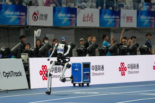 Kỷ lục chạy 100 m trong 8,64 giây của robot Trung Quốc được đánh giá là bước tiến đáng kể, cho thấy chúng có thể vượt qua nhiều hạn chế của con người.