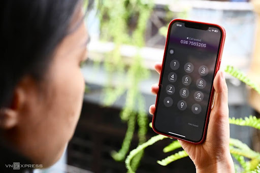 VNPT, Viettel và Vietnamobile cùng trúng quyền sử dụng cặp khối băng tần 900 MHz, với tổng số tiền đấu giá hơn 3.000 tỷ đồng.